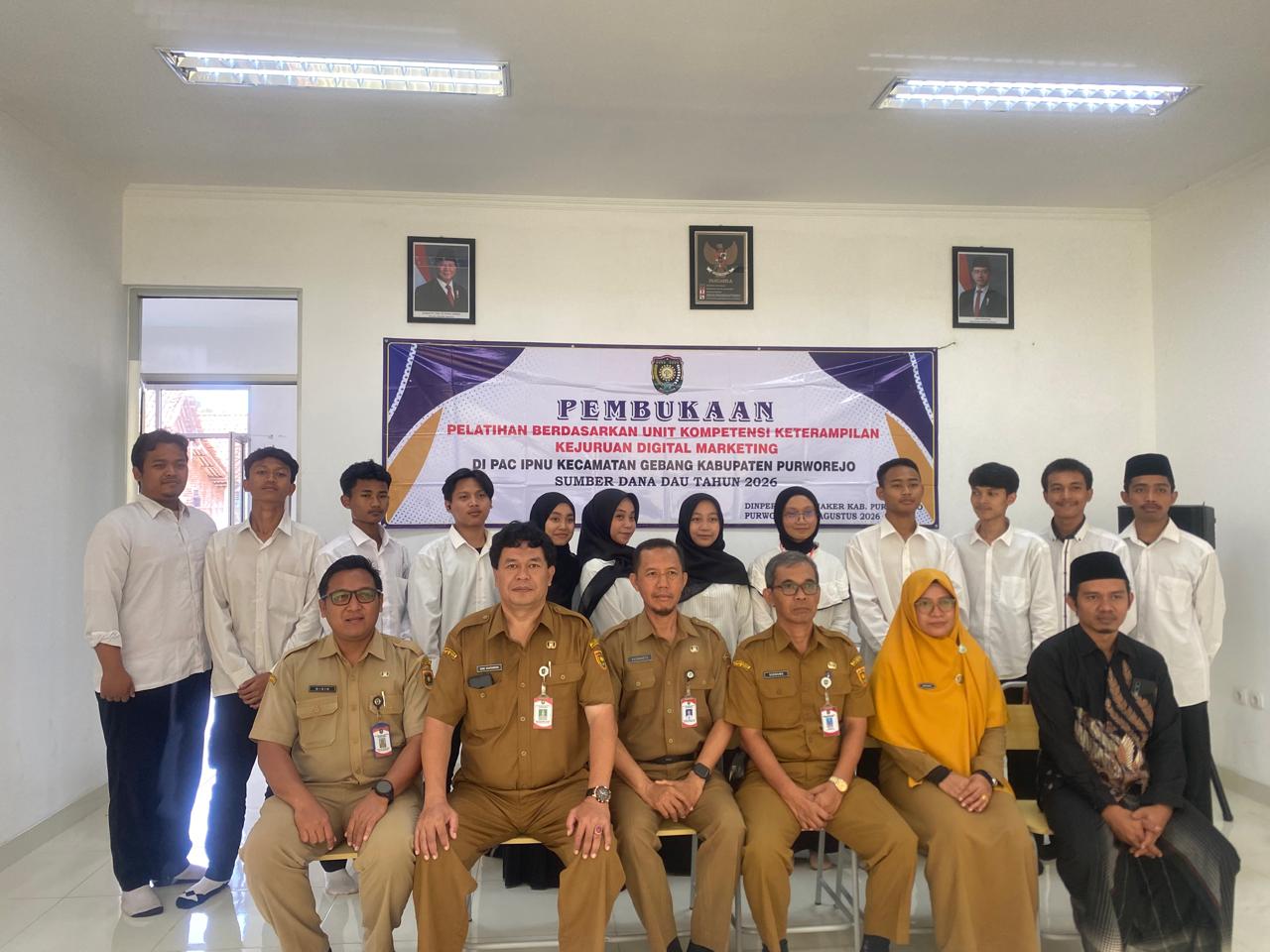 Tingkatkan Daya Saing Digital, 16 Peserta Ikuti Pelatihan Digital Marketing Batch 4 di BLKK Khasanah Nusantara dengan dana APBD
